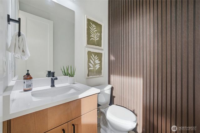 16068 SE 44TH Court, Bellevue, WA 98006