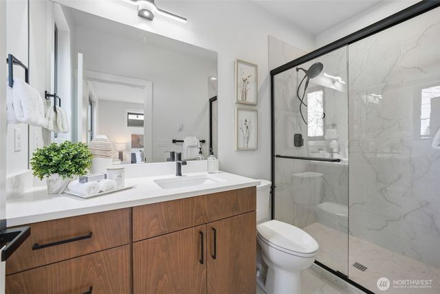 16068 SE 44TH Court, Bellevue, WA 98006