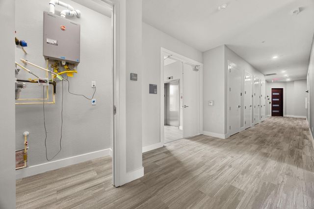 4325 Jackson Ave 2202, Austin, TX 78731