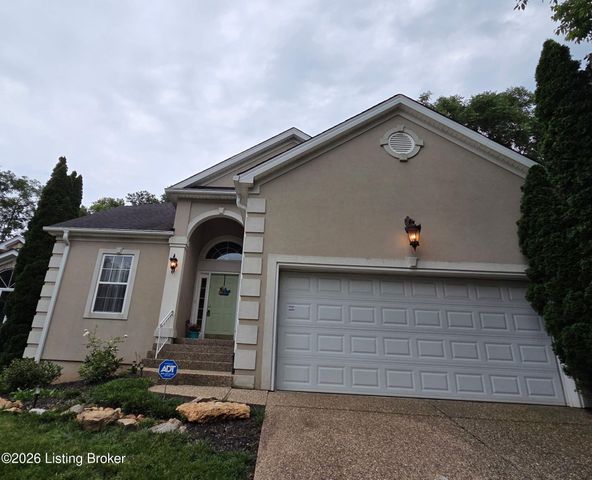 8408 Biggin Hill Ln, Louisville, KY 40220