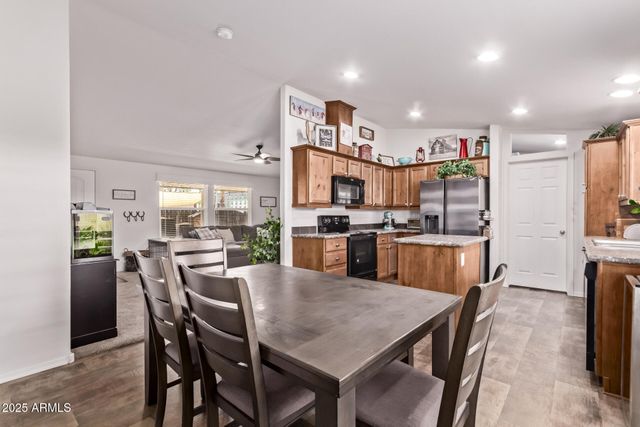 10951 N 91ST Avenue 84, Peoria, AZ 85345