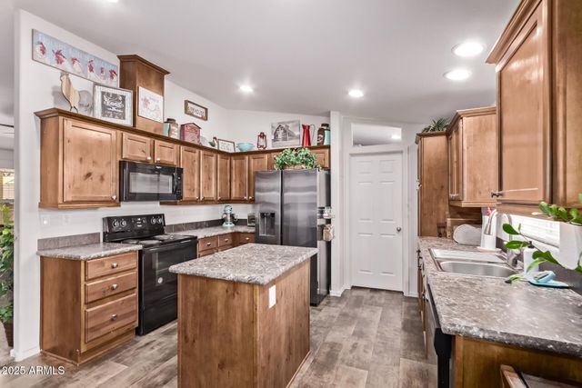 10951 N 91ST Avenue 84, Peoria, AZ 85345