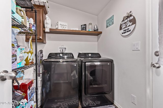 10951 N 91ST Avenue 84, Peoria, AZ 85345