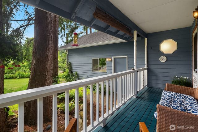 7805 186th Street SW, Edmonds, WA 98026