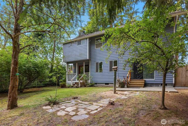 7805 186th Street SW, Edmonds, WA 98026