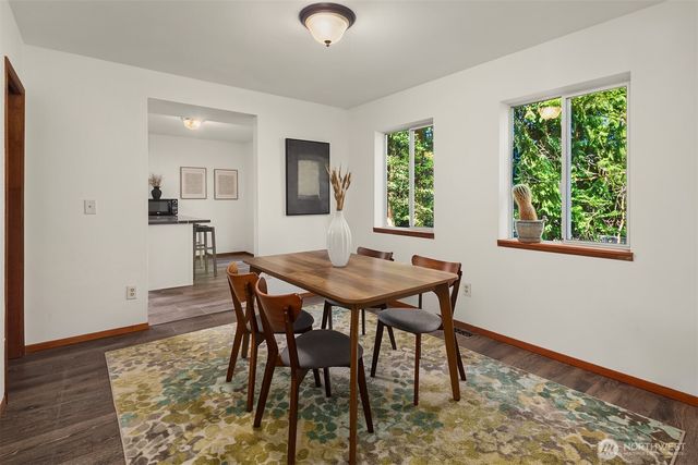 7805 186th Street SW, Edmonds, WA 98026