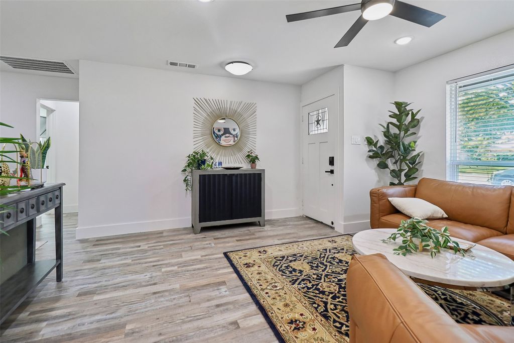 1800 Emery Street, Denton, TX 76201 — photo 4