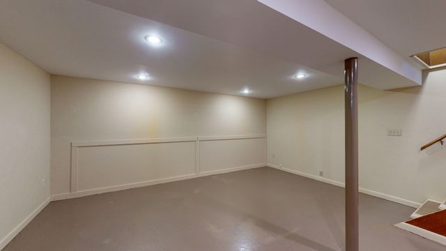 5 Faulkner Drive, Waterford, CT 06375