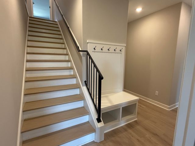 25 TREY MEADOWS DR, Oakland, TN 38060