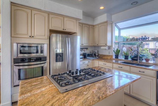 9351 Lufkin Way, Elk Grove, CA 95758