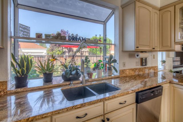 9351 Lufkin Way, Elk Grove, CA 95758