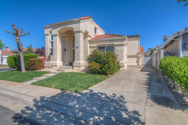 9351 Lufkin Way, Elk Grove, CA 95758