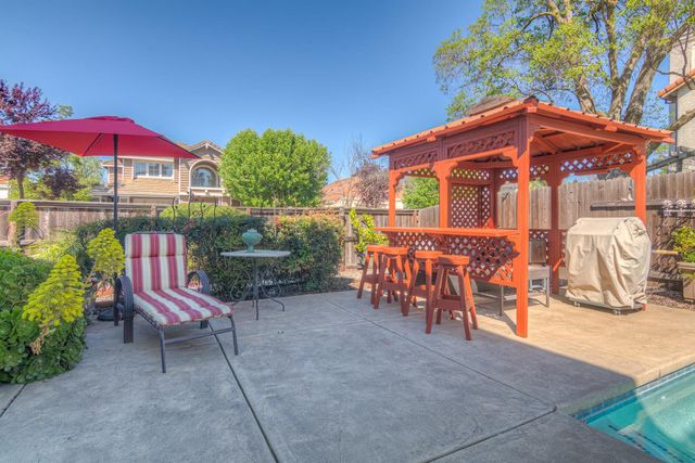 9351 Lufkin Way, Elk Grove, CA 95758