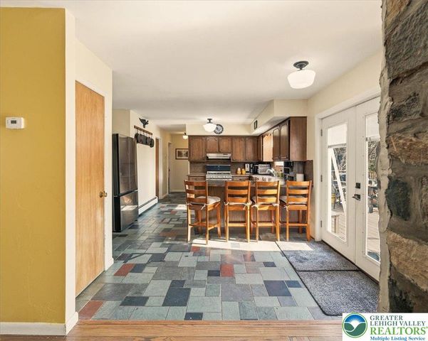 601 Heiden Road, Upper Mt Bethel Twp, PA 18013