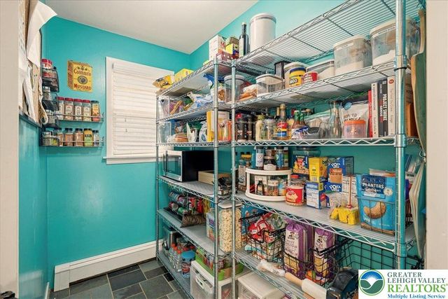 601 Heiden Road, Upper Mt Bethel Twp, PA 18013