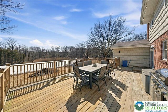 601 Heiden Road, Upper Mt Bethel Twp, PA 18013