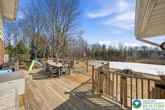 601 Heiden Road, Upper Mt Bethel Twp, PA 18013