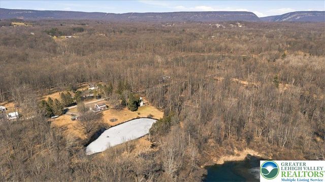 601 Heiden Road, Upper Mt Bethel Twp, PA 18013