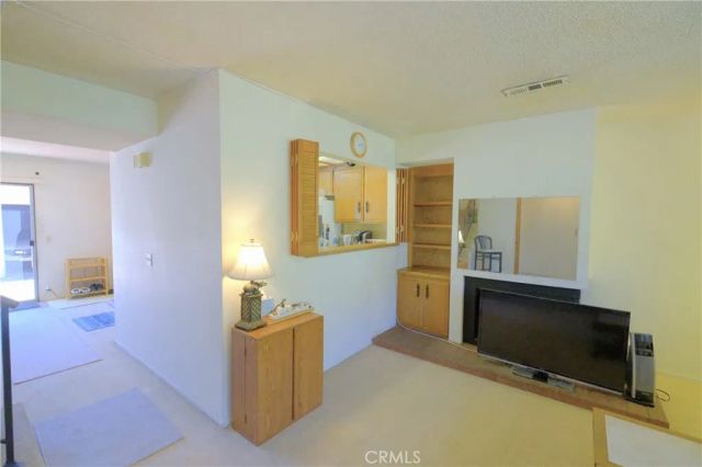 5132 Aspen, Montclair, CA 91763