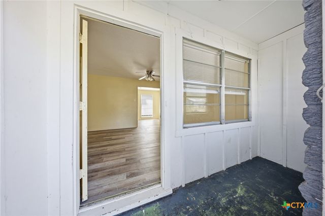 3300 Lake Travis Avenue, Killeen, TX 76543