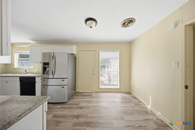 3300 Lake Travis Avenue, Killeen, TX 76543