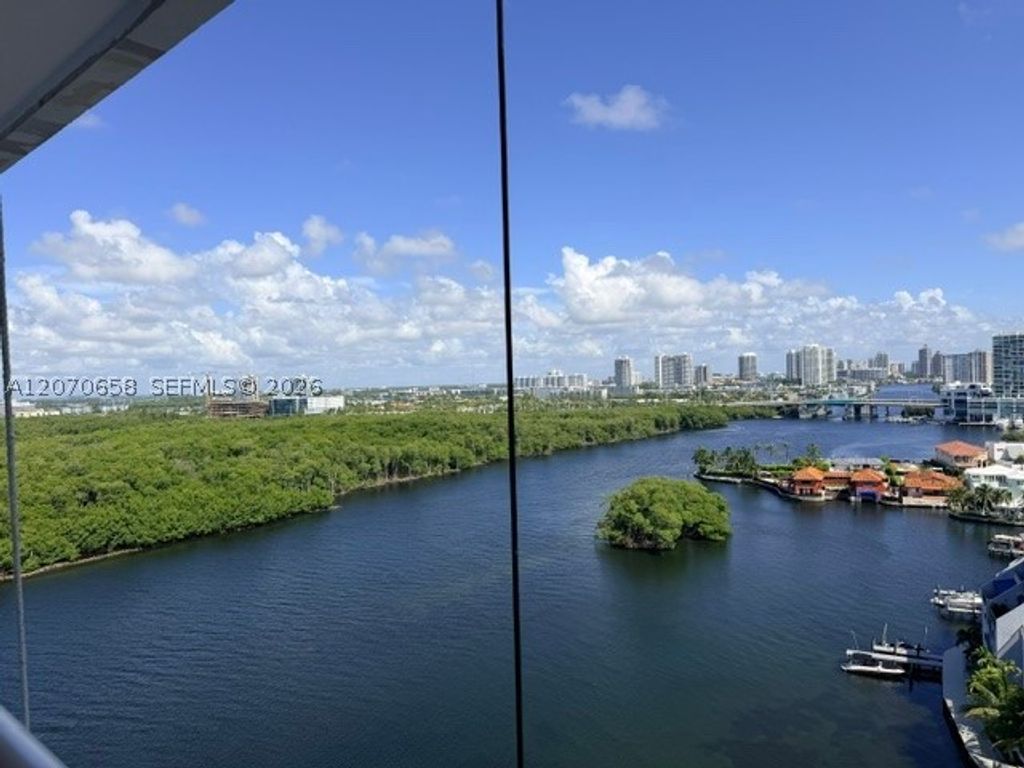 400 Kings Point Dr PH1612, Sunny Isles Beach, FL 33160