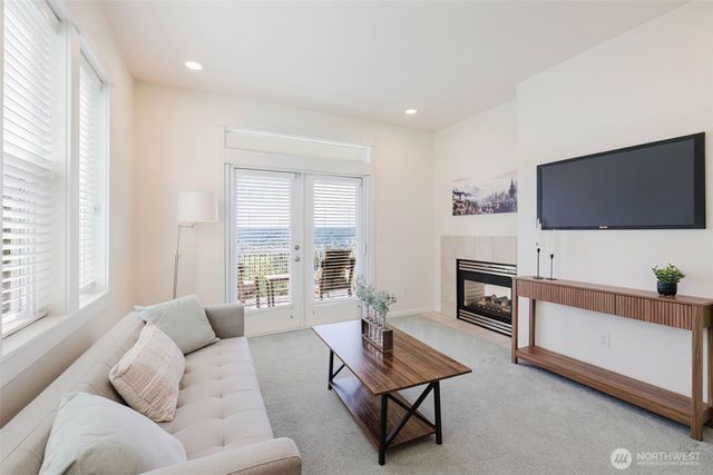 90 NE Daybreak Drive, Belfair, WA 98528