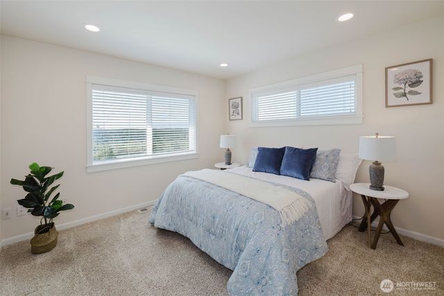 90 NE Daybreak Drive, Belfair, WA 98528