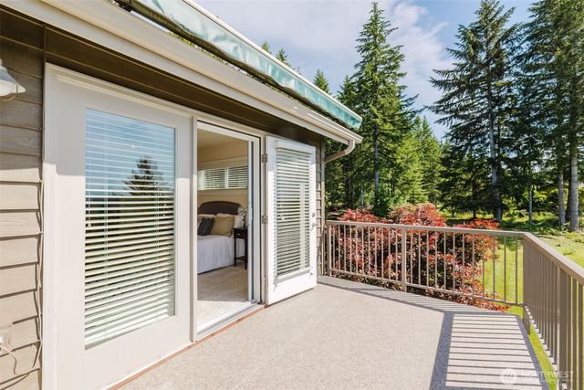 90 NE Daybreak Drive, Belfair, WA 98528