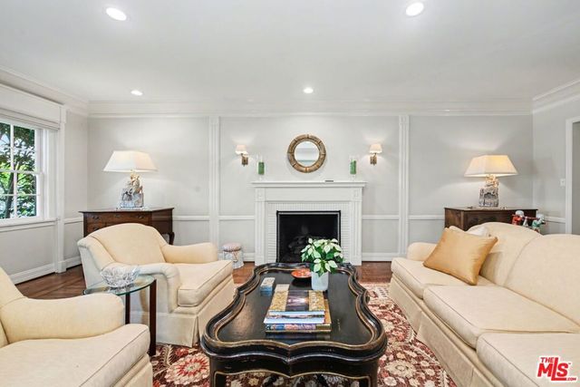 444 Loring Avenue, Los Angeles, CA 90024