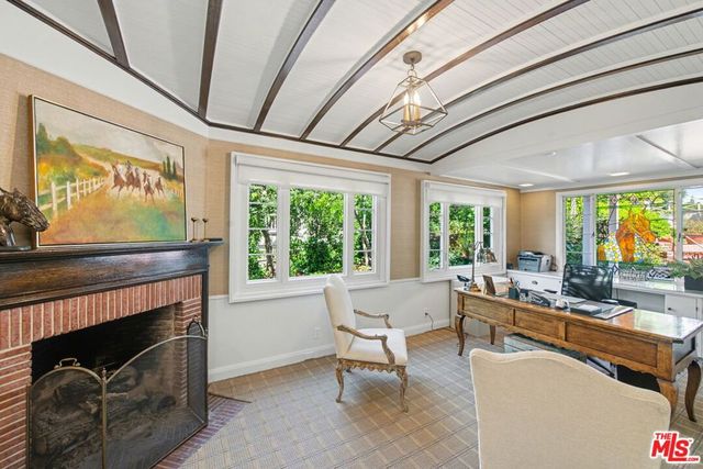 444 Loring Avenue, Los Angeles, CA 90024