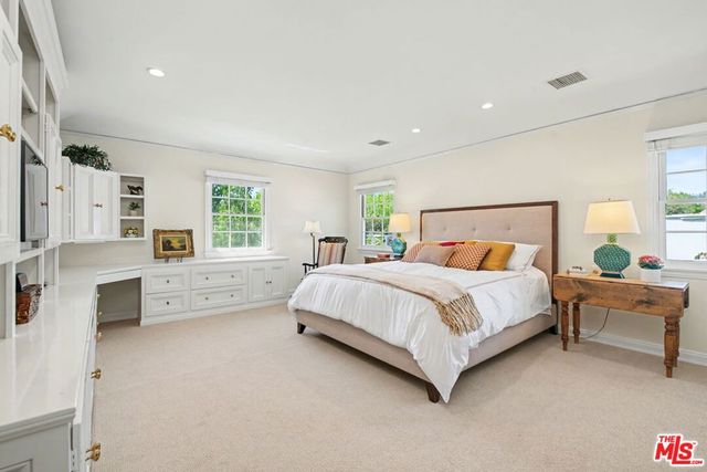 444 Loring Avenue, Los Angeles, CA 90024