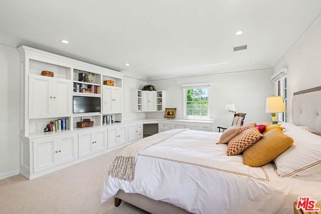 444 Loring Avenue, Los Angeles, CA 90024
