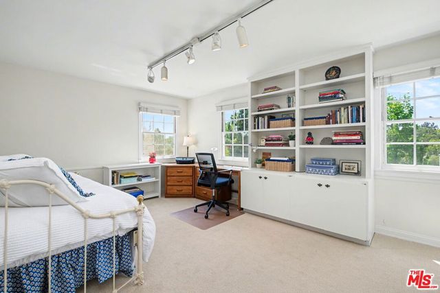 444 Loring Avenue, Los Angeles, CA 90024