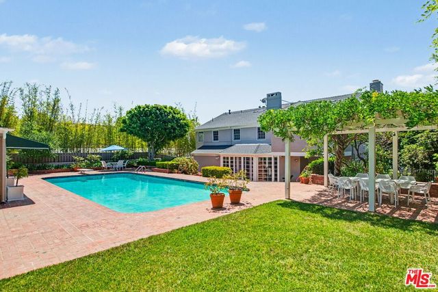 444 Loring Avenue, Los Angeles, CA 90024