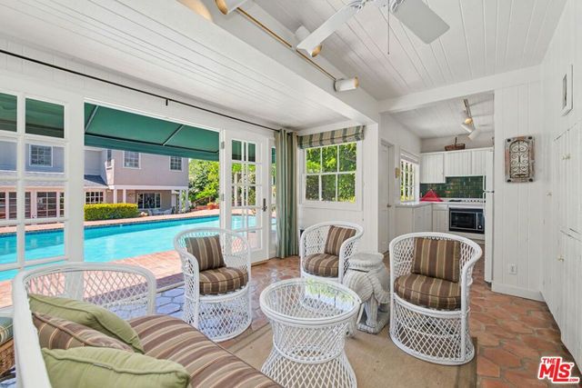 444 Loring Avenue, Los Angeles, CA 90024