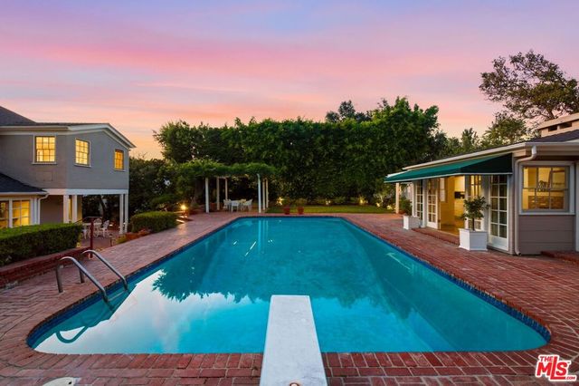444 Loring Avenue, Los Angeles, CA 90024