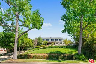 444 Loring Avenue, Los Angeles, CA 90024