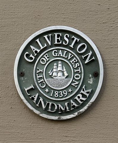 415 Kempner Street 3D, Galveston, TX 77550