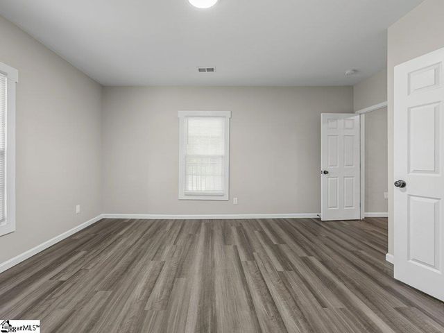 207 Poole Street, Woodruff, SC 29388