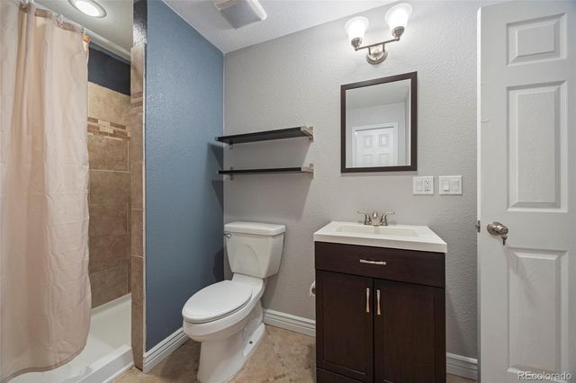 6458 Trappers Trail Avenue, Parker, CO 80134