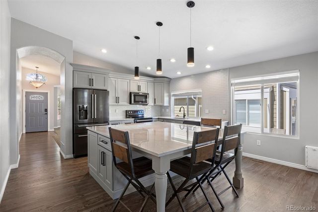 6458 Trappers Trail Avenue, Parker, CO 80134