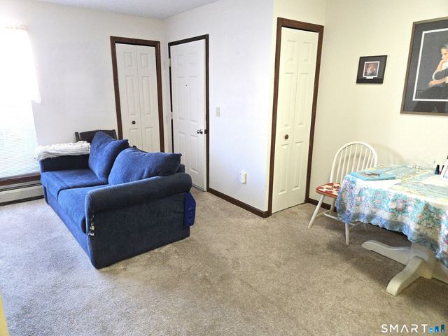 14 Pinney Street APT 46, Ellington, CT 06029