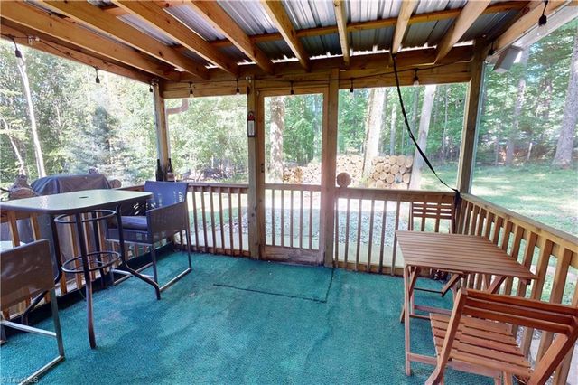 5308 WestRock Drive, Pfafftown, NC 27040