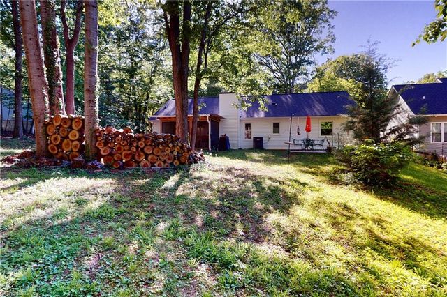 5308 WestRock Drive, Pfafftown, NC 27040
