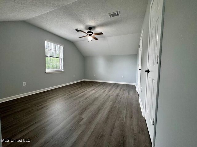 3099 Longfellow Drive, Bay Saint Louis, MS 39520