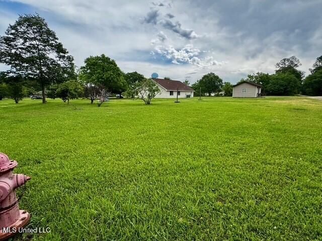 3099 Longfellow Drive, Bay Saint Louis, MS 39520
