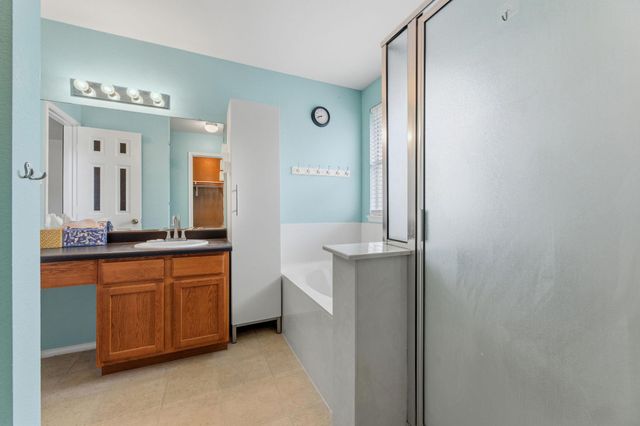 12601 Wayne Spur LN, Elgin, TX 78621