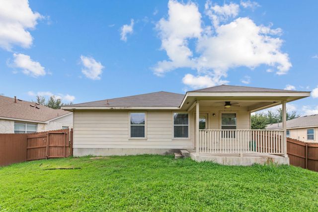 12601 Wayne Spur LN, Elgin, TX 78621