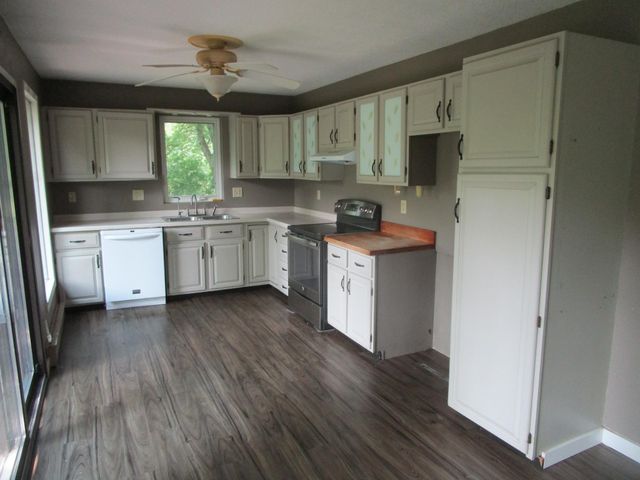 647 Stagecoach Road, Mantorville, MN 55955